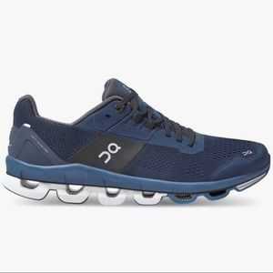 On Running Shoes Cloudace